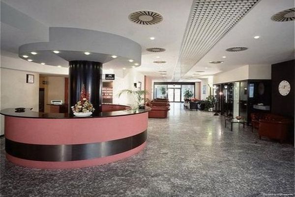 Waldorf Palace (Cattolica)